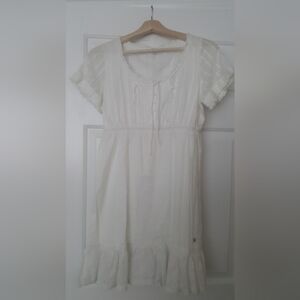 Chic White Mini Dress